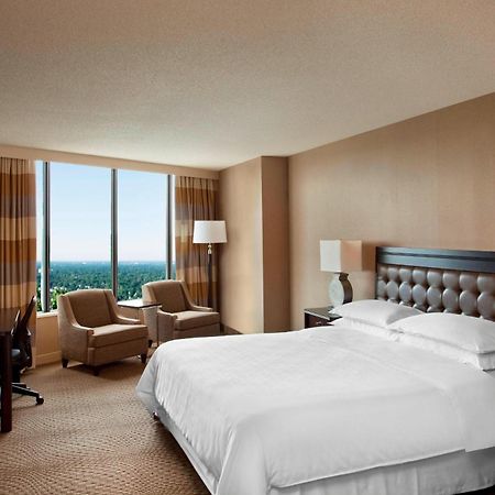 Sheraton Greensboro Bilik gambar