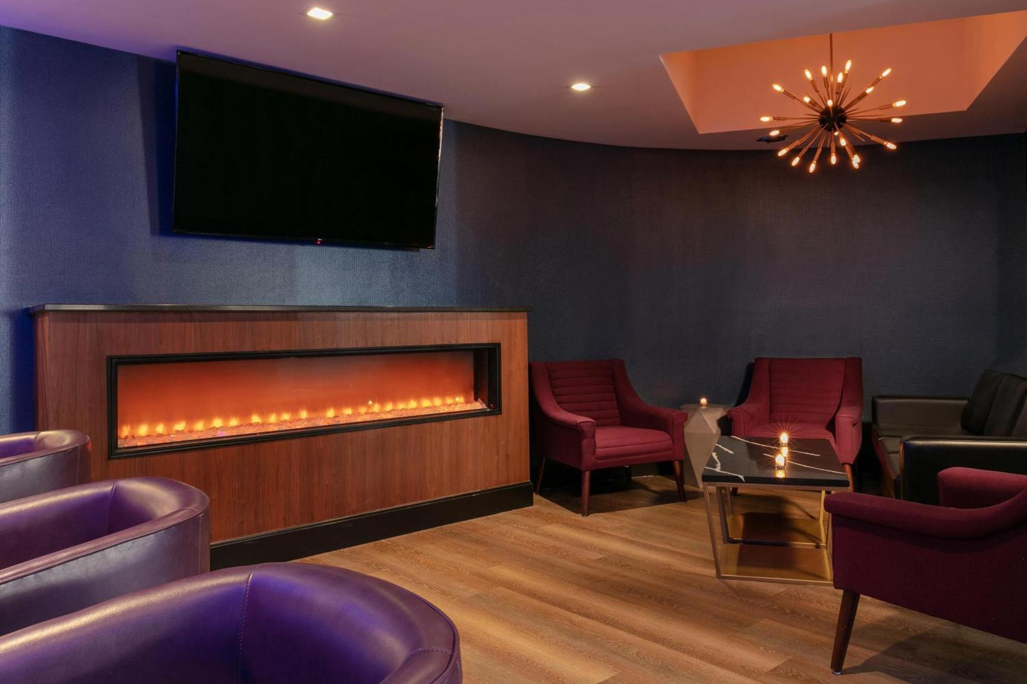 Sheraton Greensboro Luaran gambar