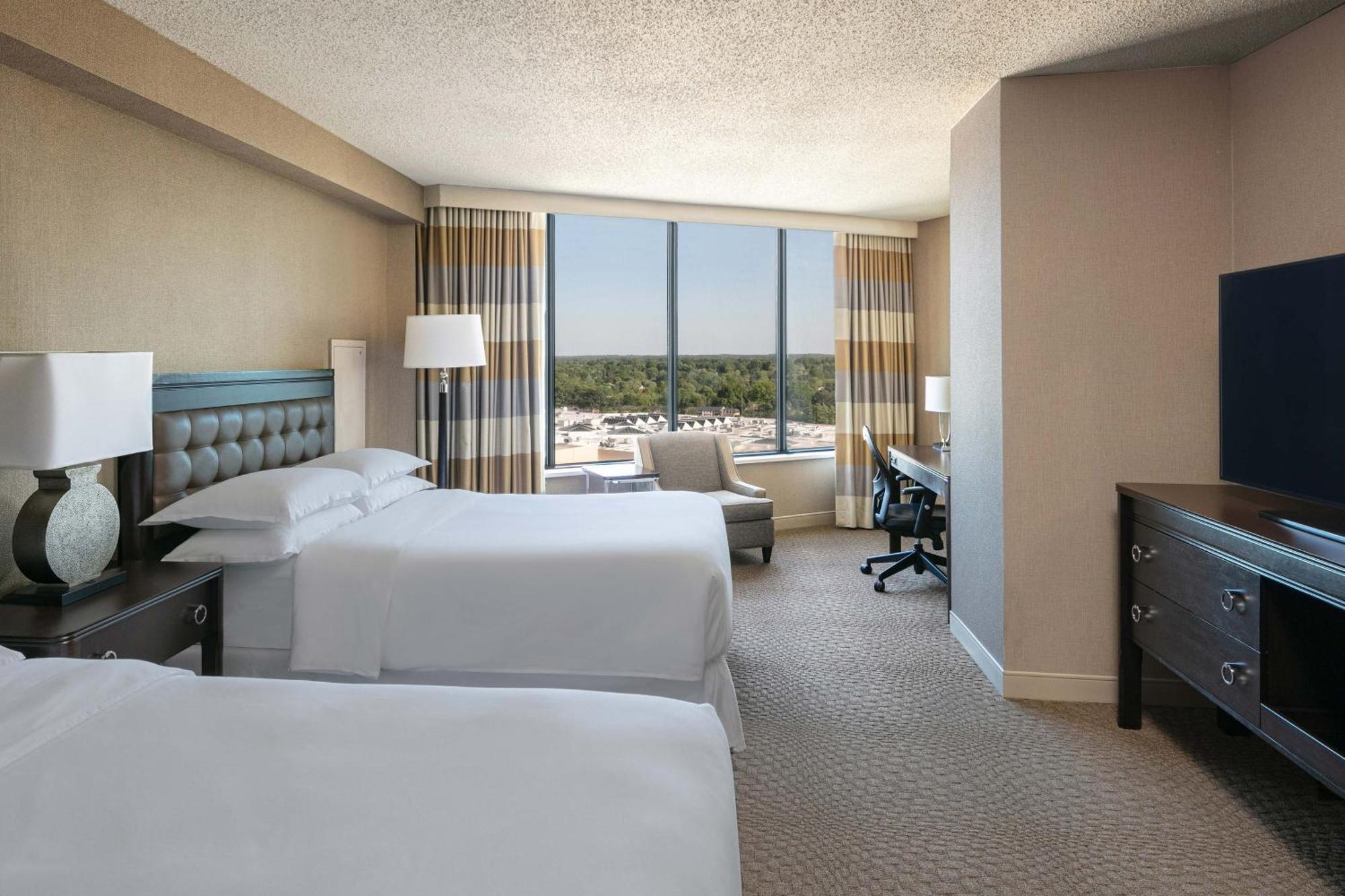 Sheraton Greensboro Luaran gambar