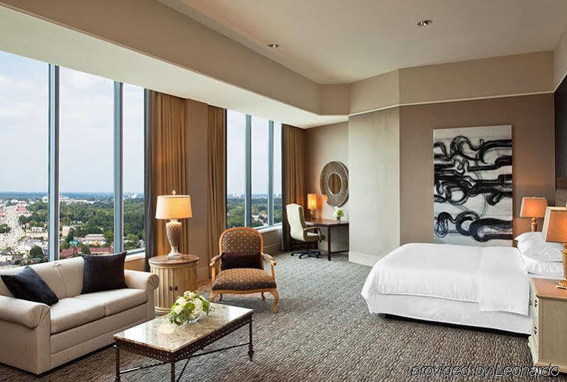 Sheraton Greensboro Luaran gambar